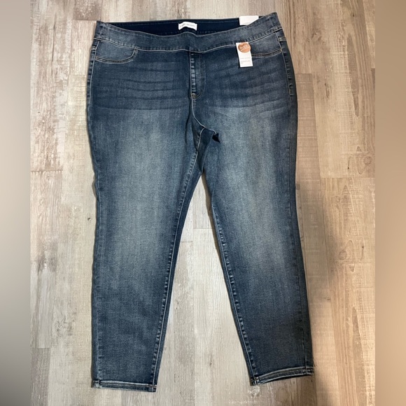 NWT Lane Bryant size 24 signature fit jeggings - Picture 1 of 12